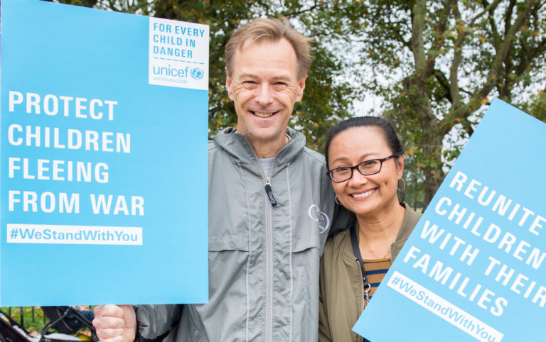 Campaigners Duncan and Jum at the Welcome Refugees march in September 2016. You can join him and thousands of others to campaign for children with us.Unicef/2016/Fields