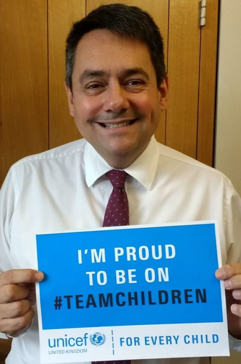 Stephen Twigg MP shows he's on #TeamChildren with our sign